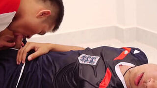 亚洲帅气男同性恋